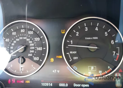 2016 BMW X1 xDrive28I z USA, uszkodzony, nr VIN WBXHT3C33G5F67436